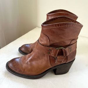 Lucky Brand Western Booties size 6